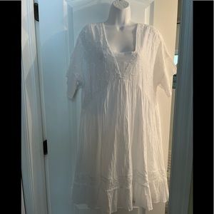 🆕Kaktus White Cotton Lined Dress size L